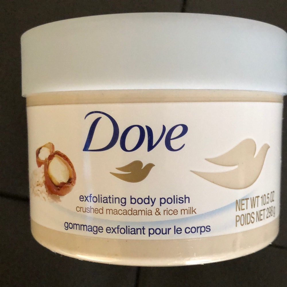 BRAND 🆕 Dove Body Polish